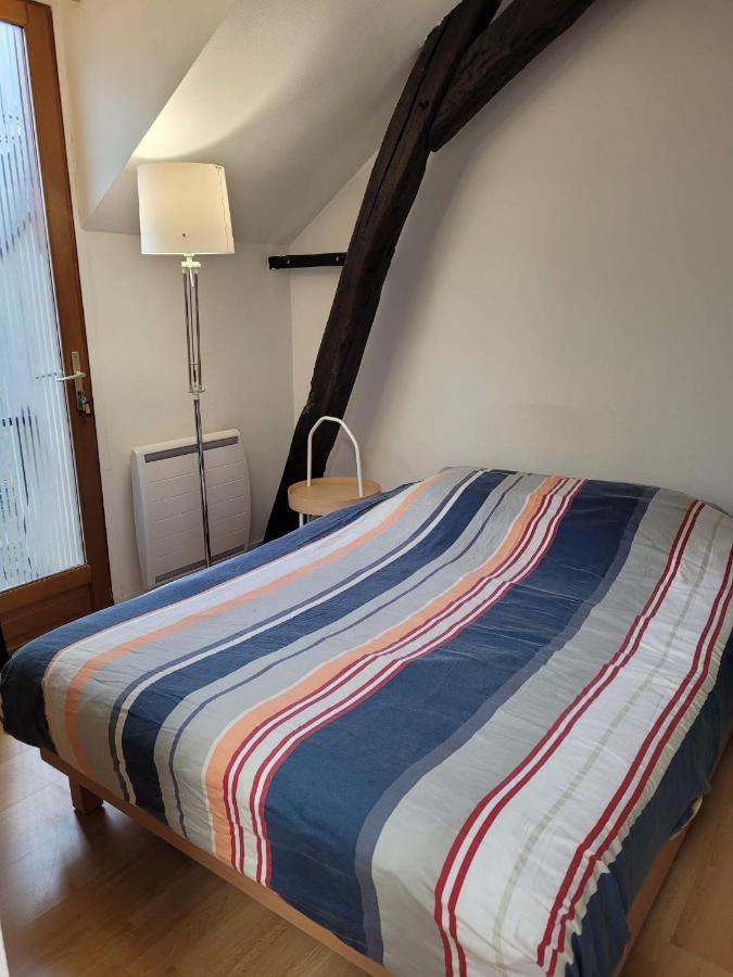 Апартаменты Relais Du 21 Сен-Жермен-ан-Ле Экстерьер фото